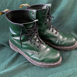 1460 Dr Martens Green Leather Boots Size 8